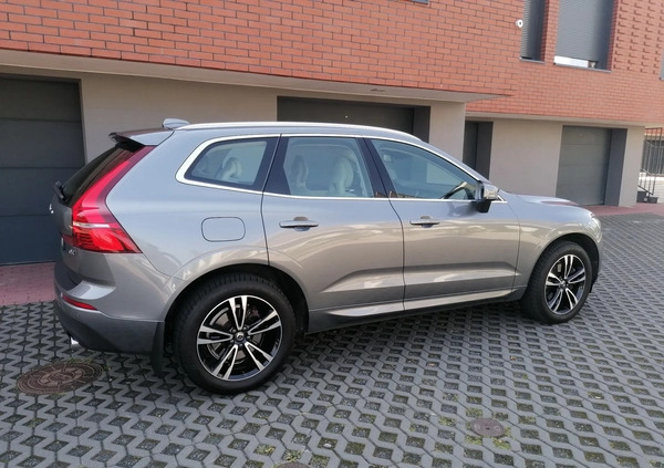 Volvo XC 60 cena 114500 przebieg: 216000, rok produkcji 2017 z Świdnica małe 436